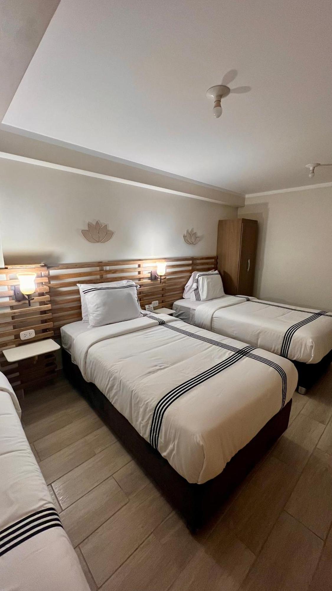 Hotel Aloha Chala Bagian luar foto
