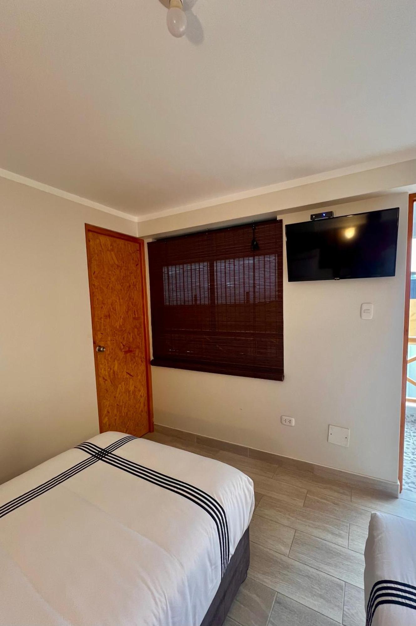 Hotel Aloha Chala Bagian luar foto